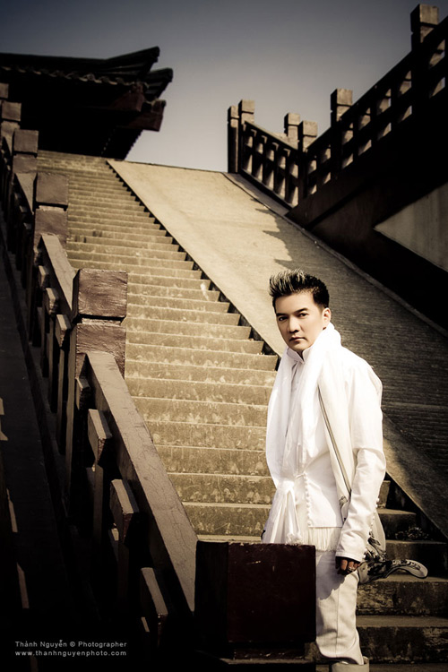 Đ&agrave;m Vĩnh Hưng l&atilde;ng tử Trung Hoa